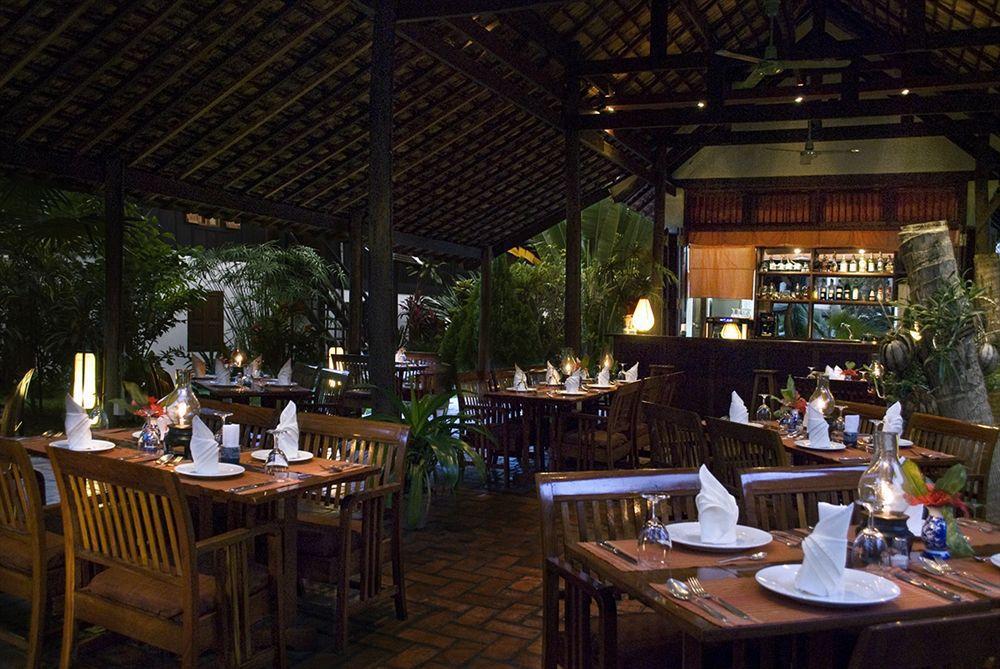 Villa Maydou Boutique Hotel Luang Prabang Restoran fotoğraf